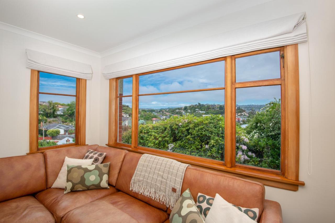 Stunning Family Home In Andersons Bay 但尼丁 外观 照片